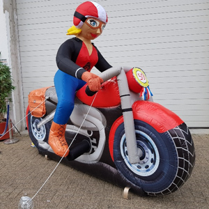 Sarah/ Jarige Vrouw Motor 3 mtr Diverse leeftijden beschikbaar Sarah/ Jarige Vrouw Motor 3 mtr Diverse leeftijden beschikbaar
