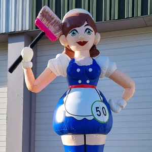 Sarah/ jarige vrouw schoonmaakster/ huisvrouw 3,8mtr Alle leeftijden beschikbaar Sarah/ jarige vrouw schoonmaakster/ huisvrouw 3,8mtr Alle leeftijden beschikbaar