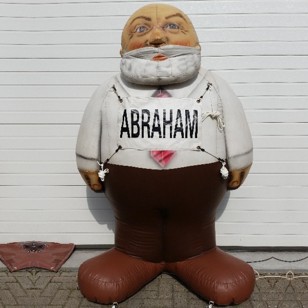 Abraham/ Jarige man Klassiek 2,3 mtr Diverse leeftijden beschikbaar